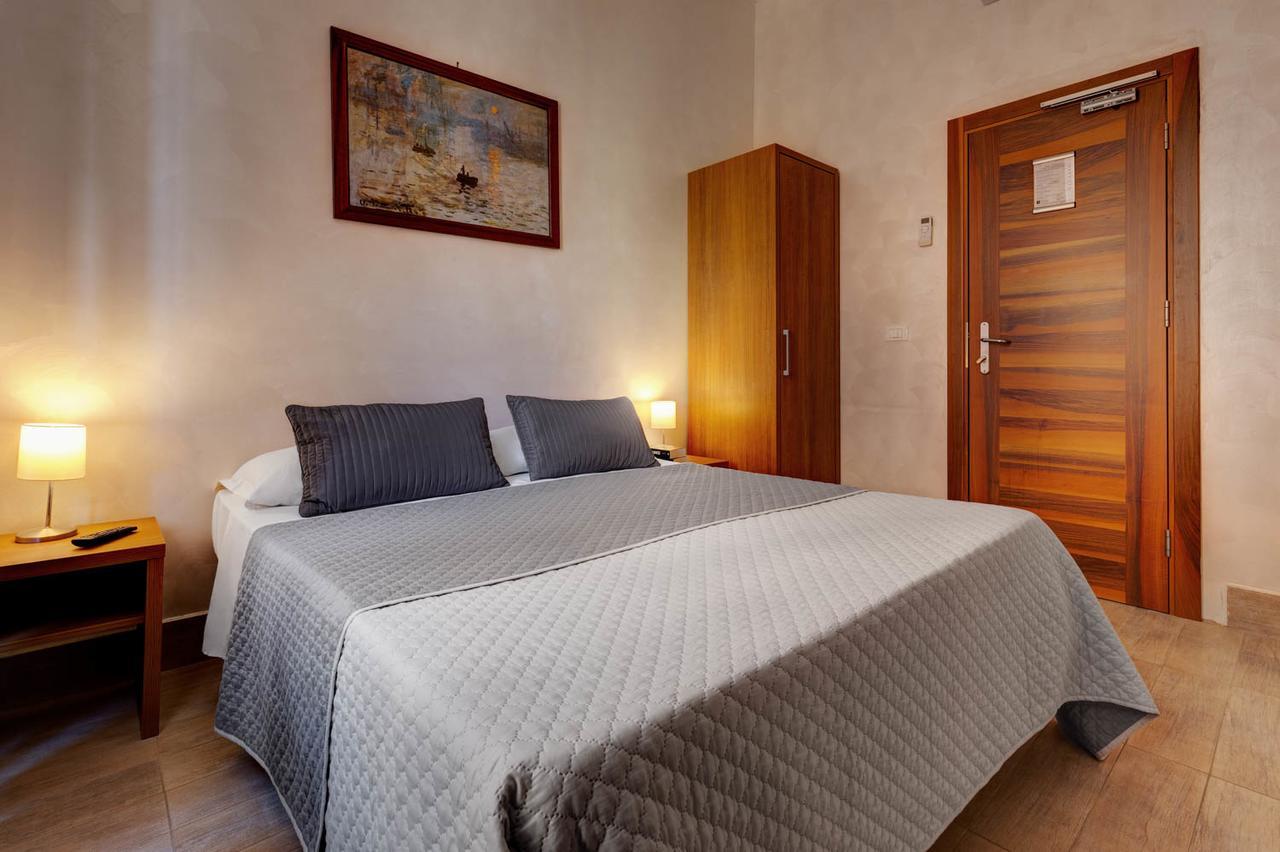 Amoroma Domus Bed and Breakfast Esterno foto